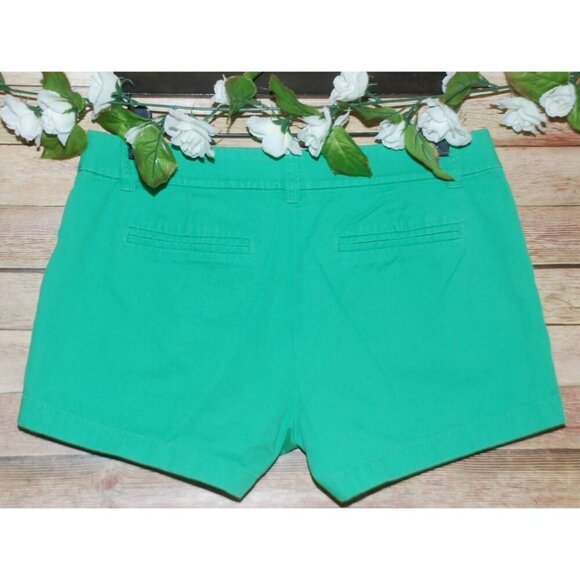 J Crew Shorts Womens Size 8 Green Flat Chino Cotton Casual 3" Inseam 34" Waist - Picture 2 of 7